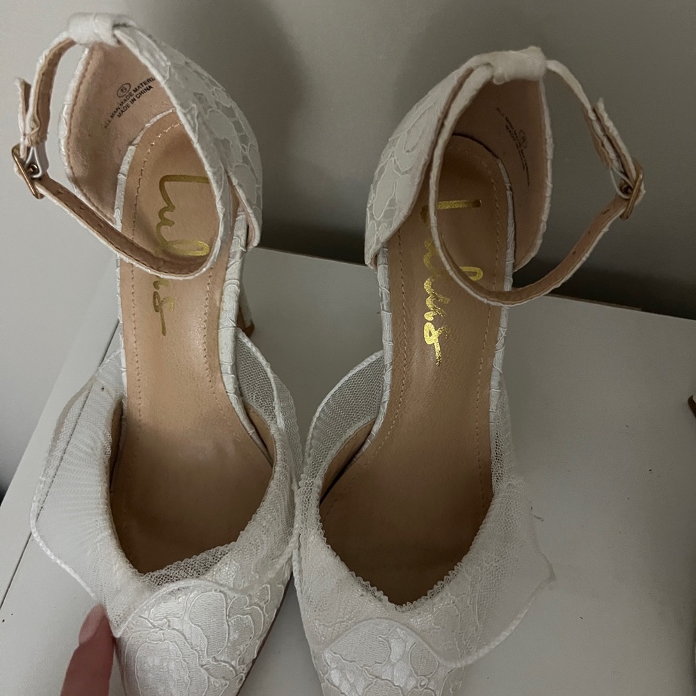 White LuLu Lace Ruffle Heel - Picture 3 of 5
